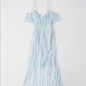 Abercrombie & Fitch Off-Shoulder Dress